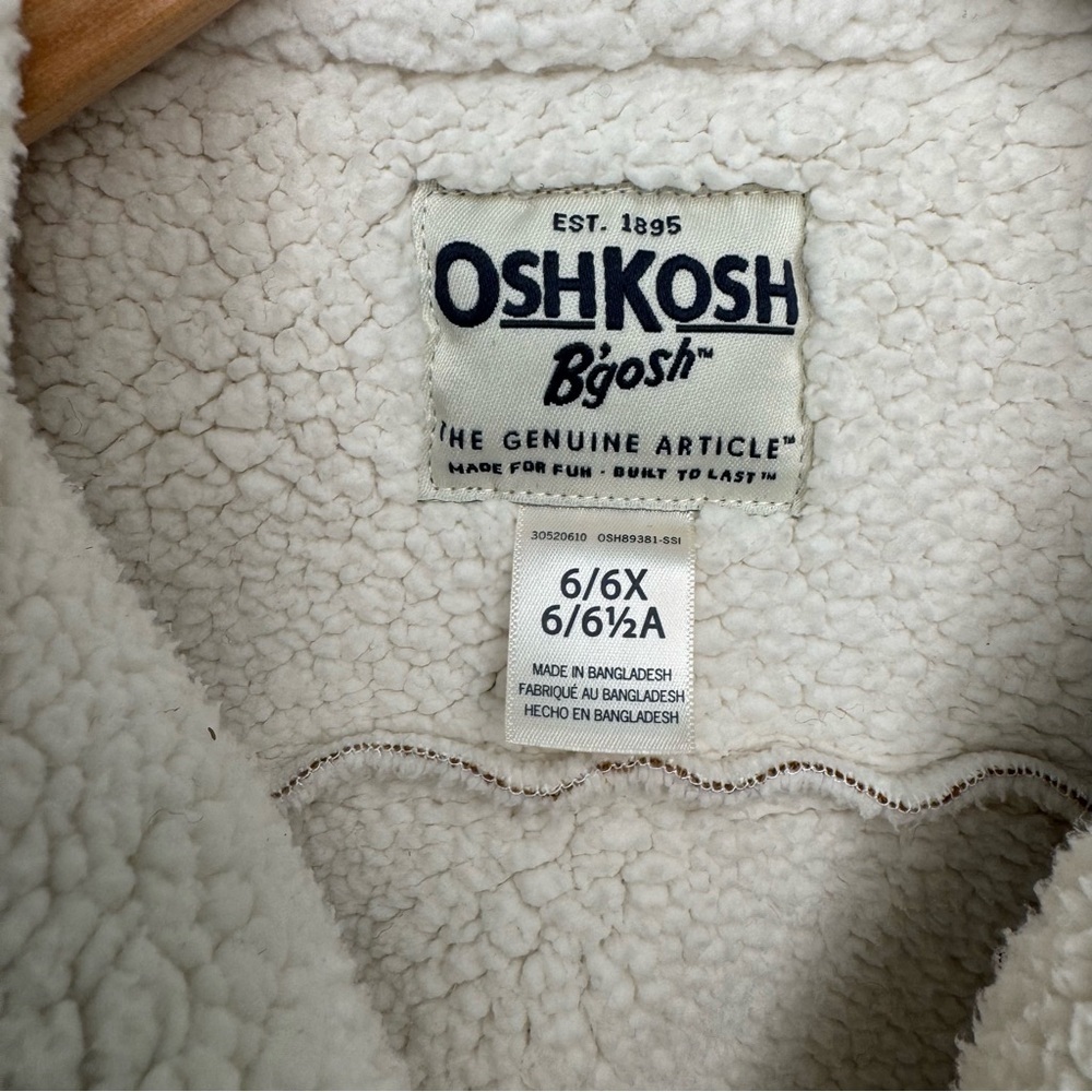 OSHKOSH B’GOSH Girls Faux Suede Jacket With Sherpa Cream Fleece Size 6/6X Warm - Picture 2 of 15